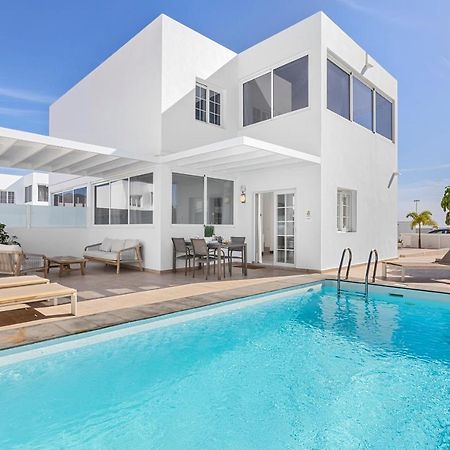 Villa Atlantica - Heated Pool In Playa Blanca Екстер'єр фото