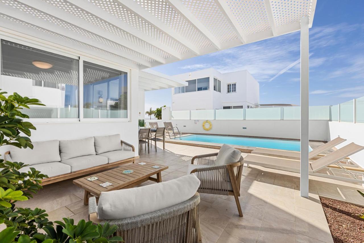 Villa Atlantica - Heated Pool In Playa Blanca Екстер'єр фото