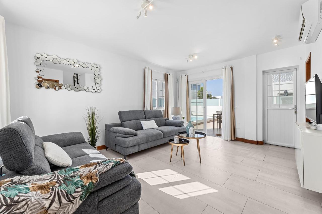 Villa Atlantica - Heated Pool In Playa Blanca Екстер'єр фото