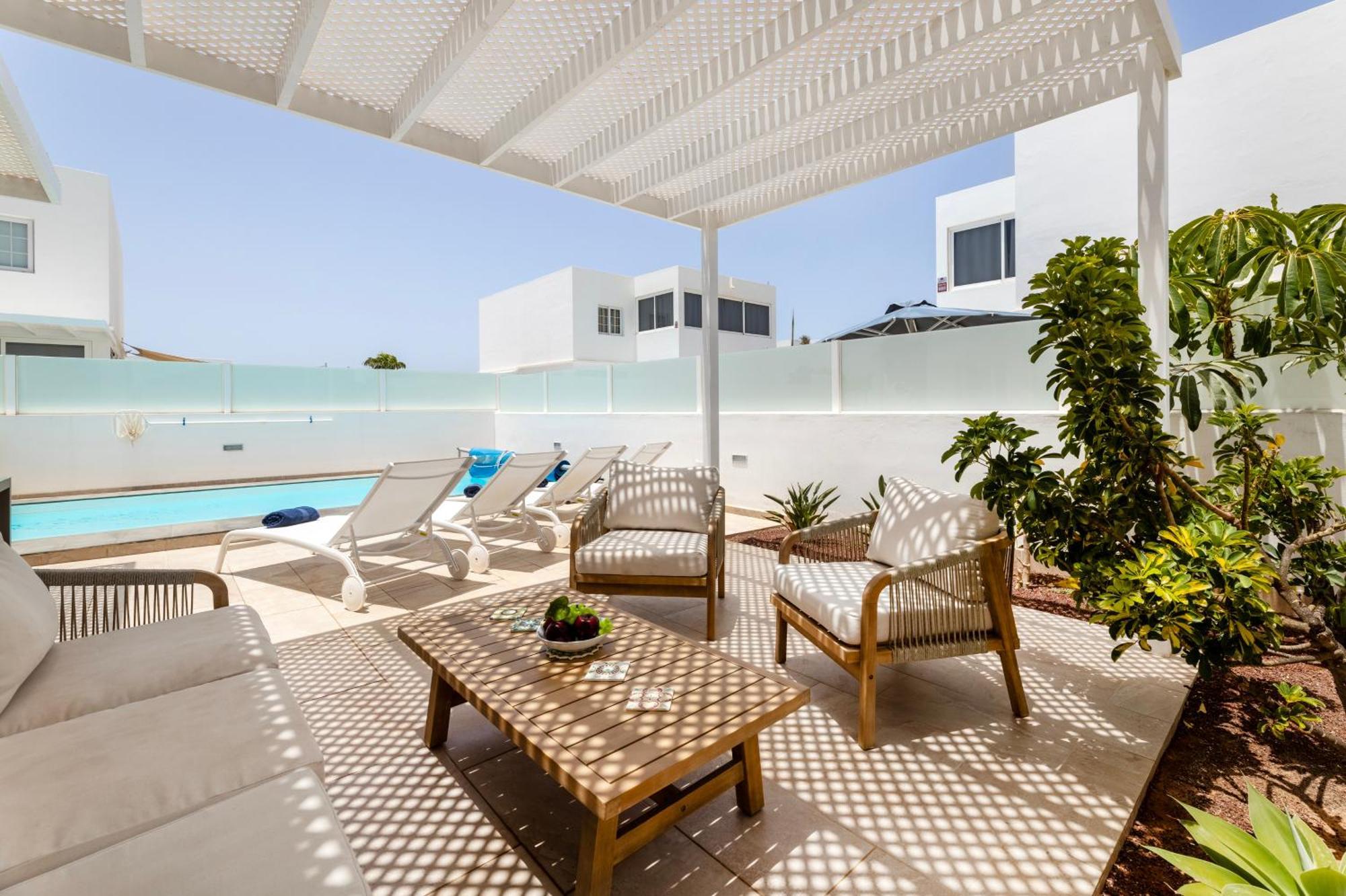 Villa Atlantica - Heated Pool In Playa Blanca Екстер'єр фото