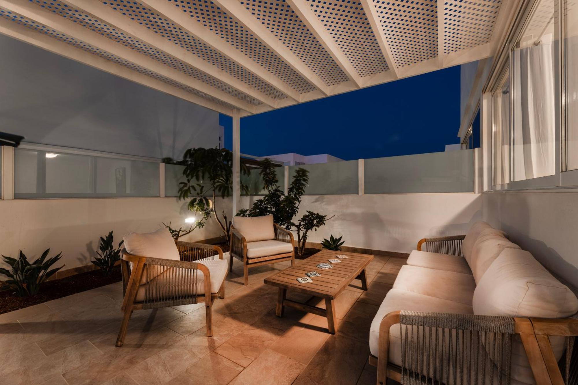 Villa Atlantica - Heated Pool In Playa Blanca Екстер'єр фото