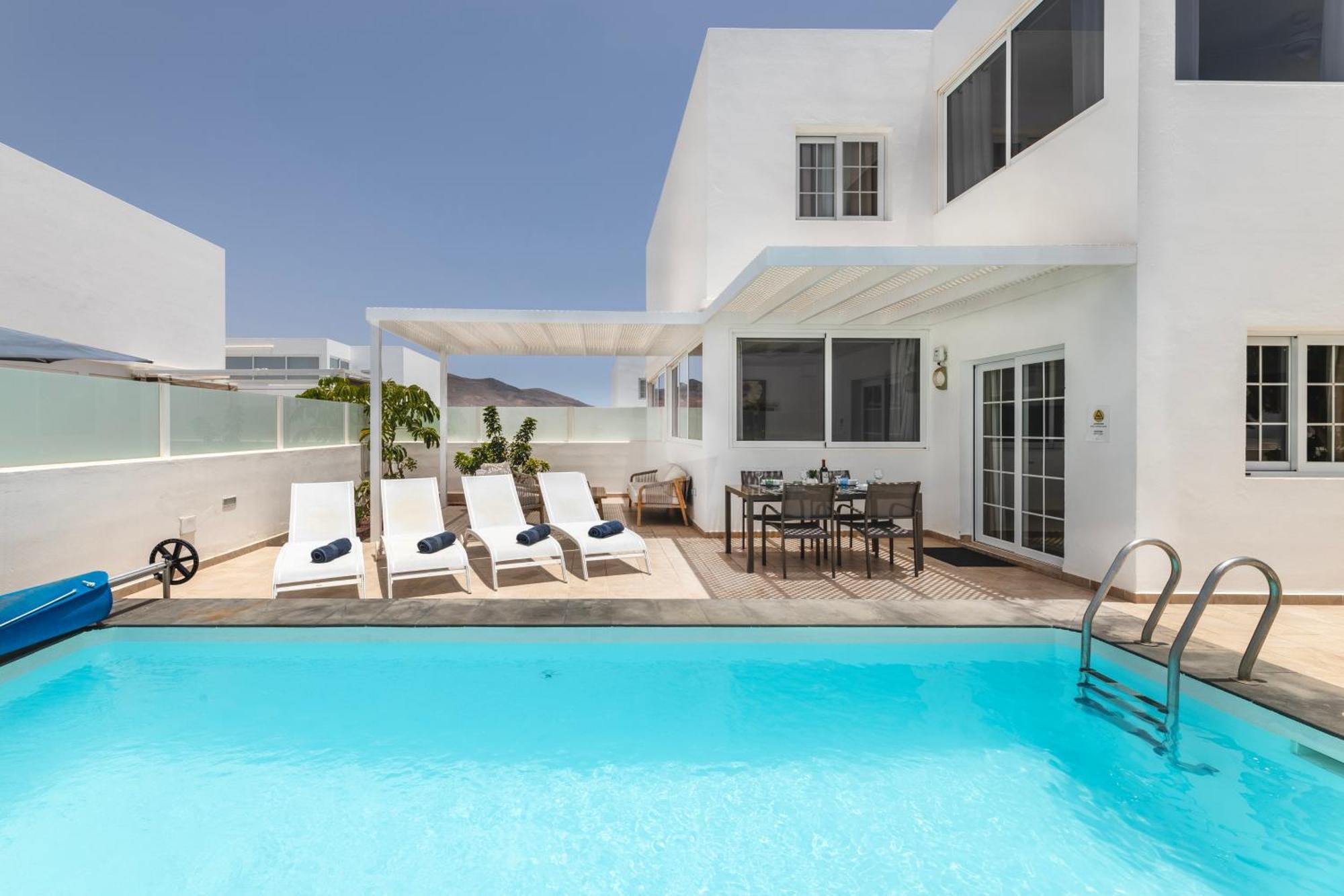 Villa Atlantica - Heated Pool In Playa Blanca Екстер'єр фото