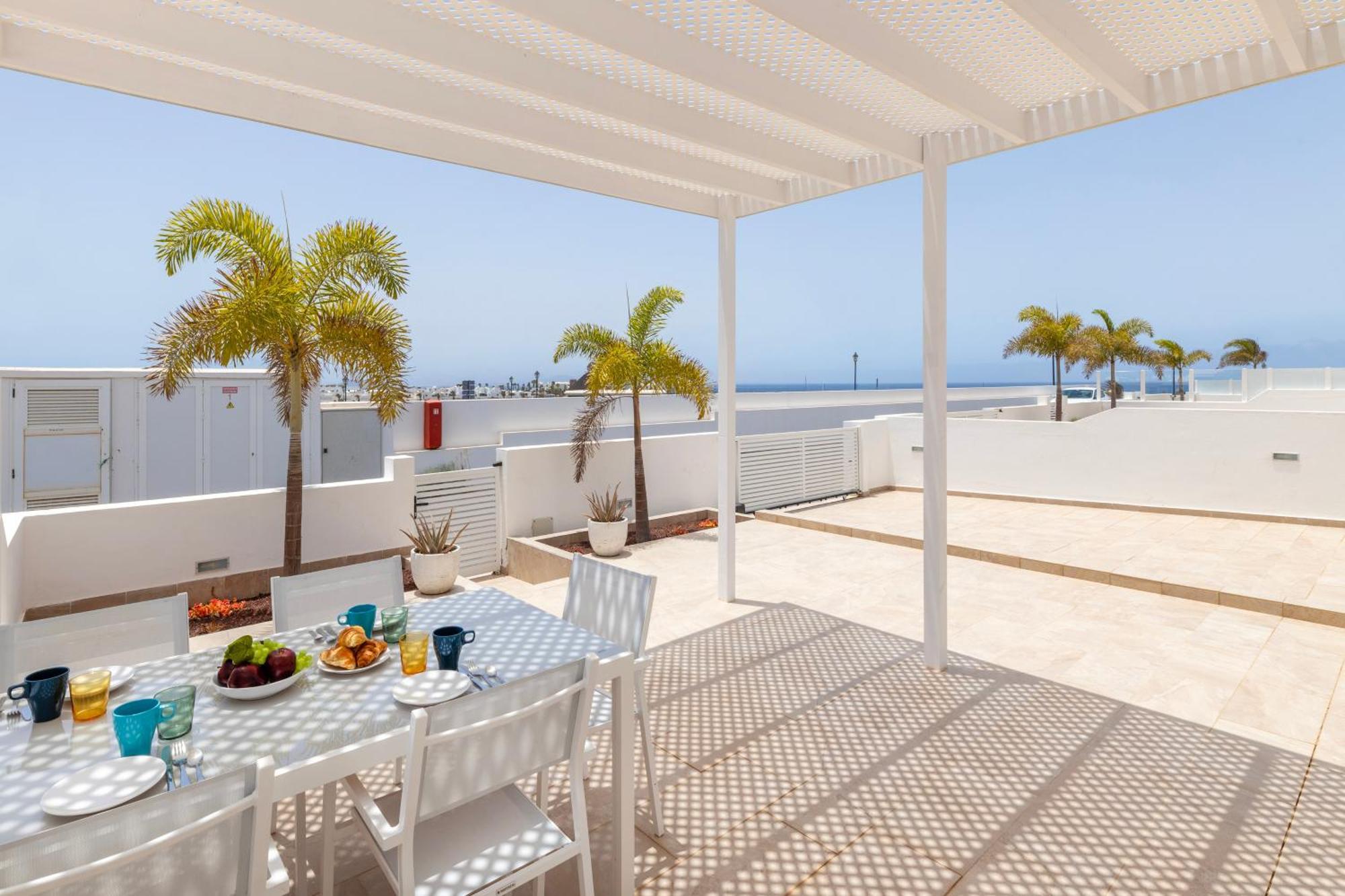 Villa Atlantica - Heated Pool In Playa Blanca Екстер'єр фото