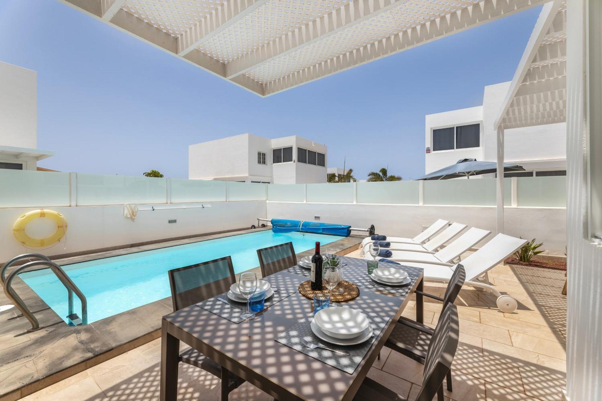Villa Atlantica - Heated Pool In Playa Blanca Екстер'єр фото